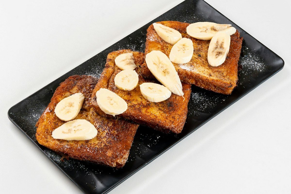 Bolo de Banana Caramelizada com Canela
