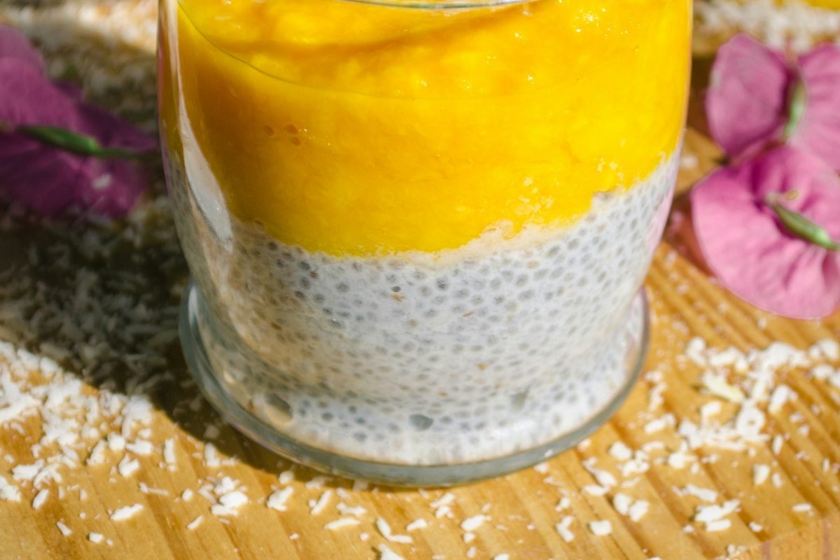 Pavê de Manga com Creme e Calda da Fruta